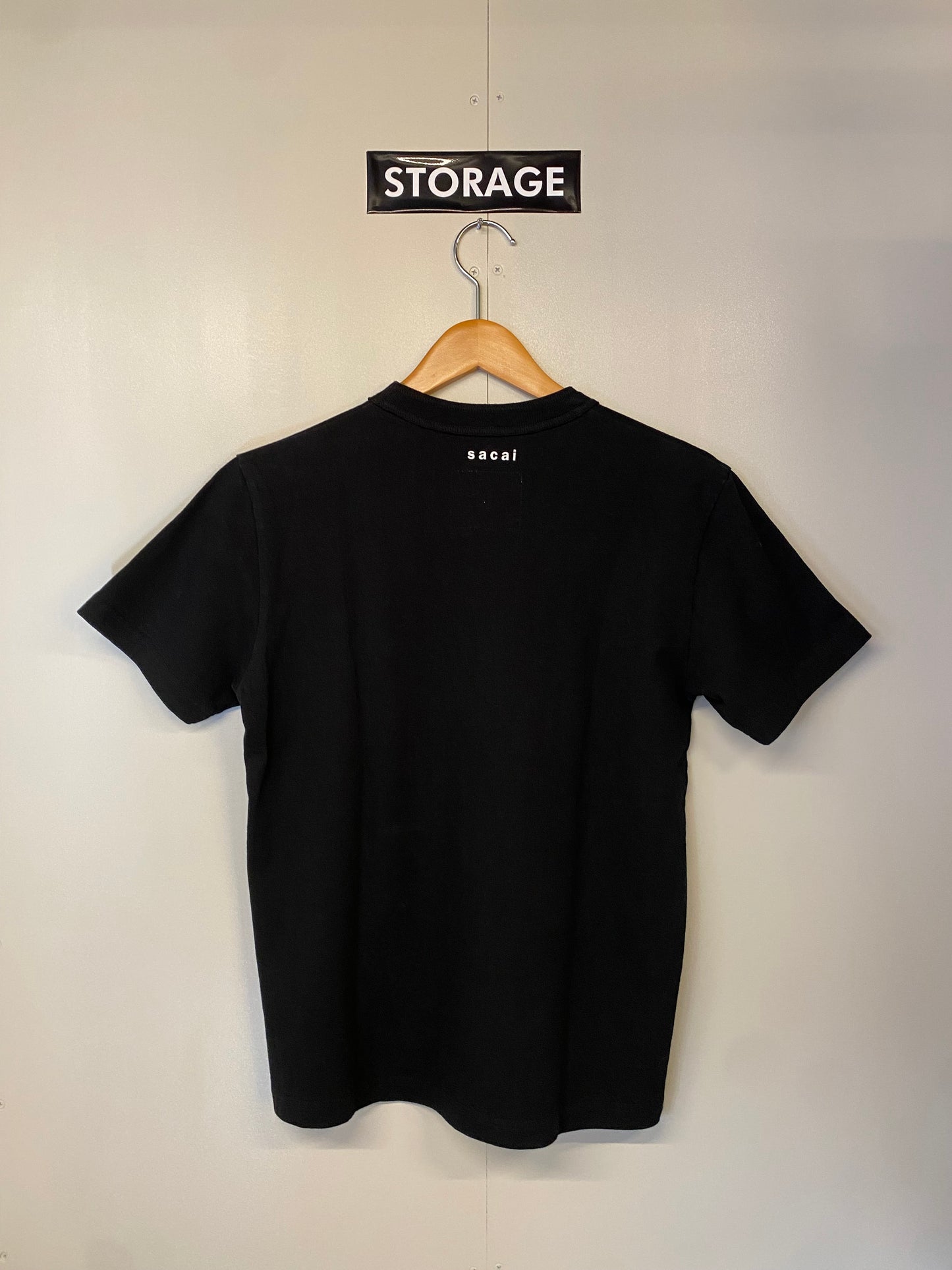 【中古】21FW sacai × KAWS Flock Print Tee