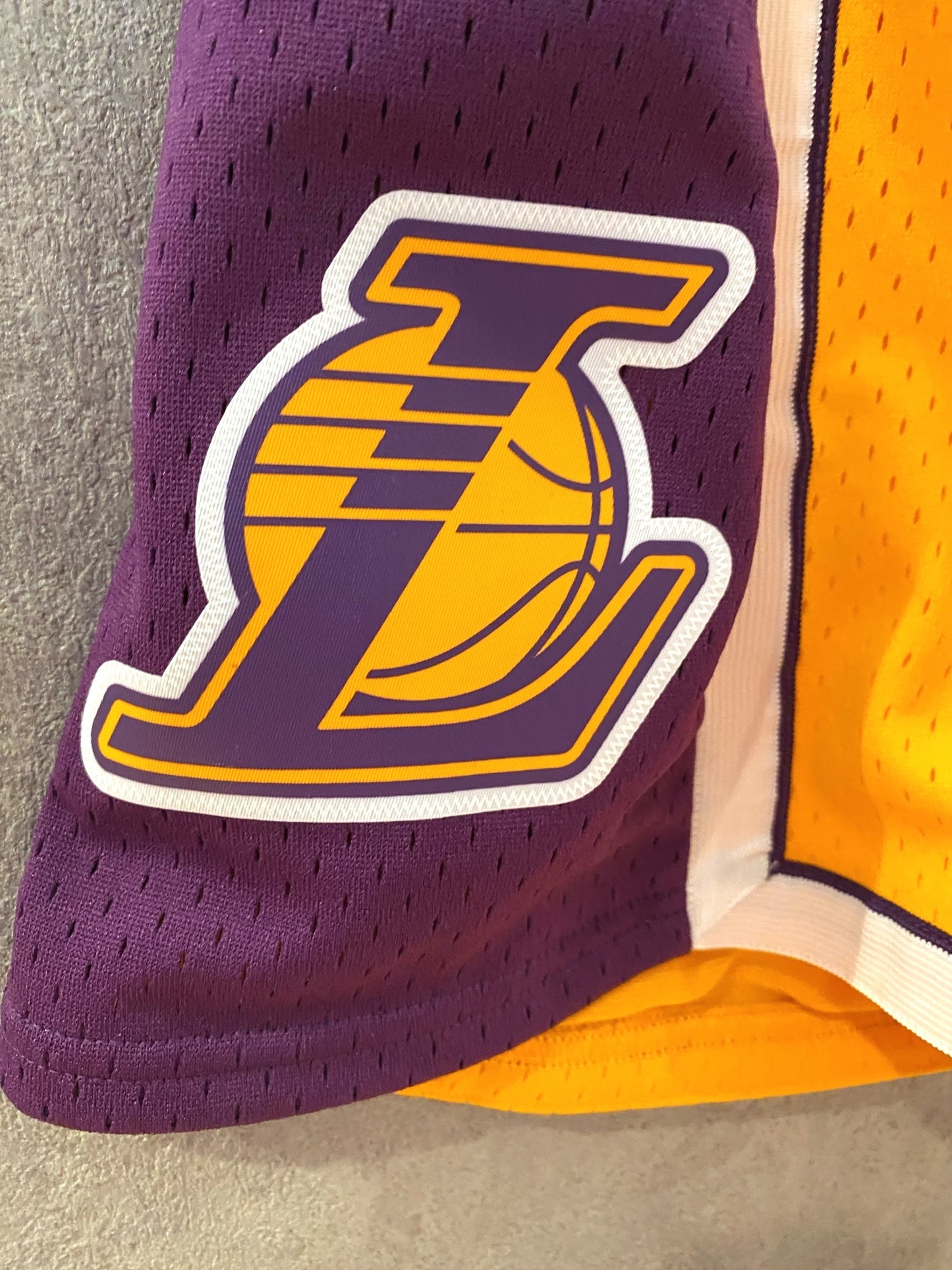 【中古】Mitchell&Ness NBA Shorts Lakers XL