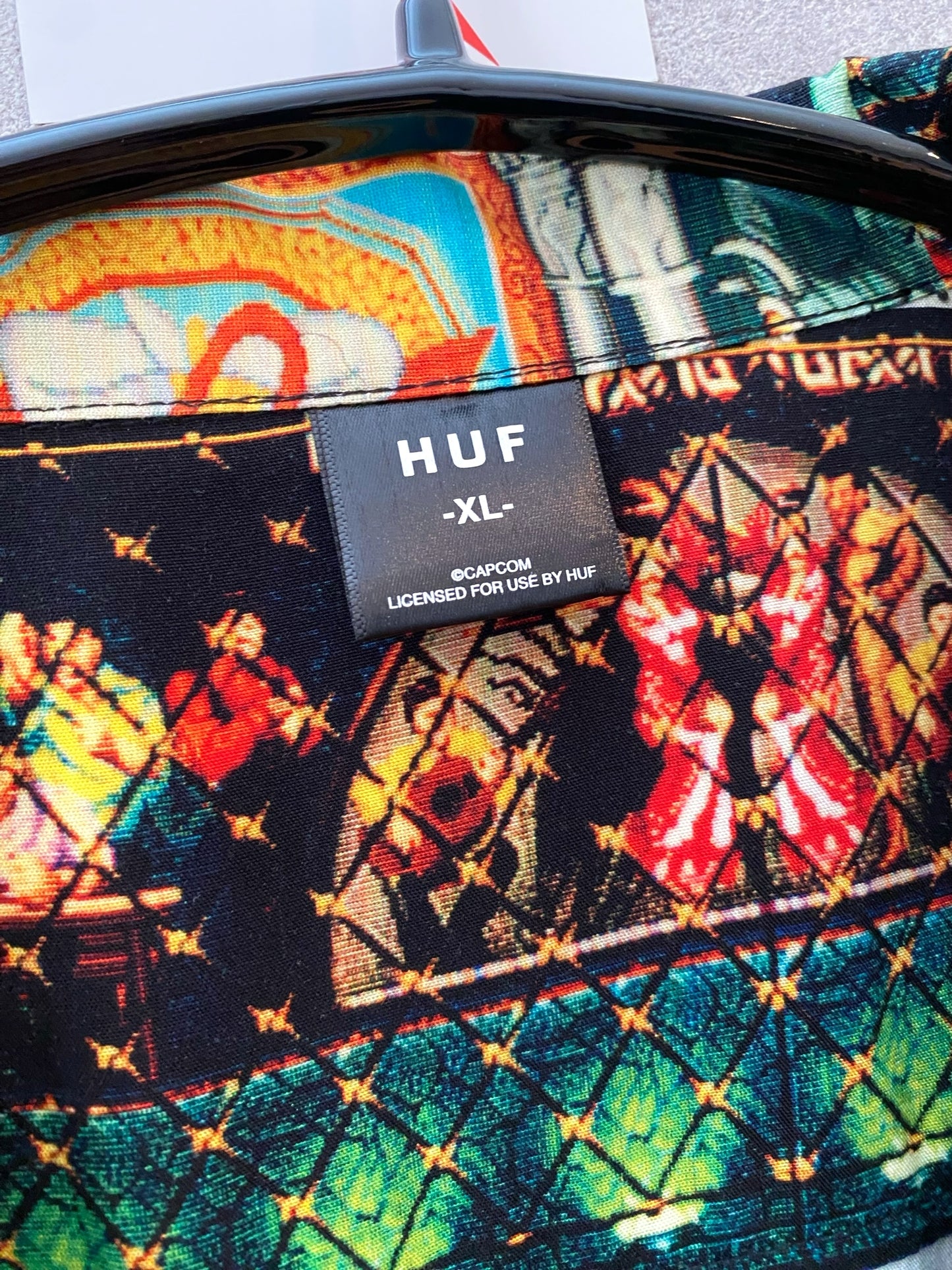 【中古】HUF STREETFIGHTER Resort Shirt XL