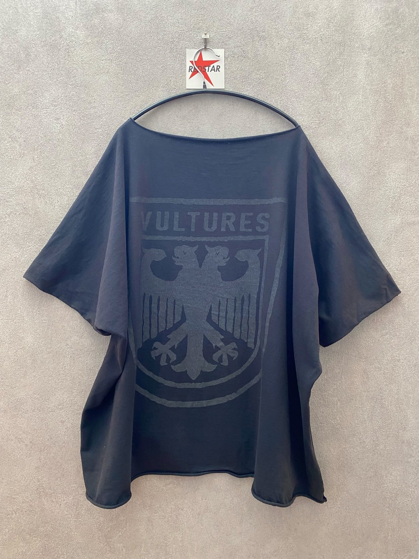 【中古】YZY Kanye West Vultures Tee XL
