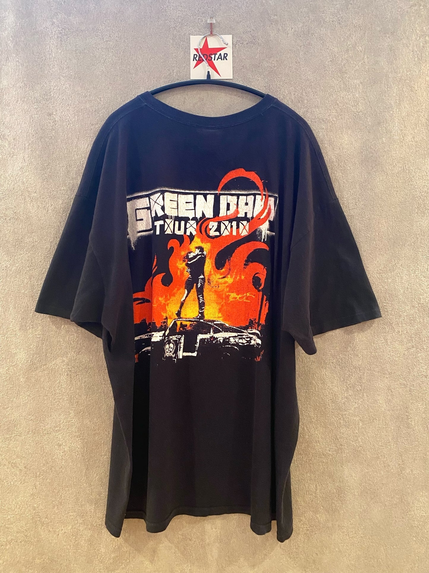 【古着】GREEN DAY OFFICIAL 2010 TOUR Tee 2XL