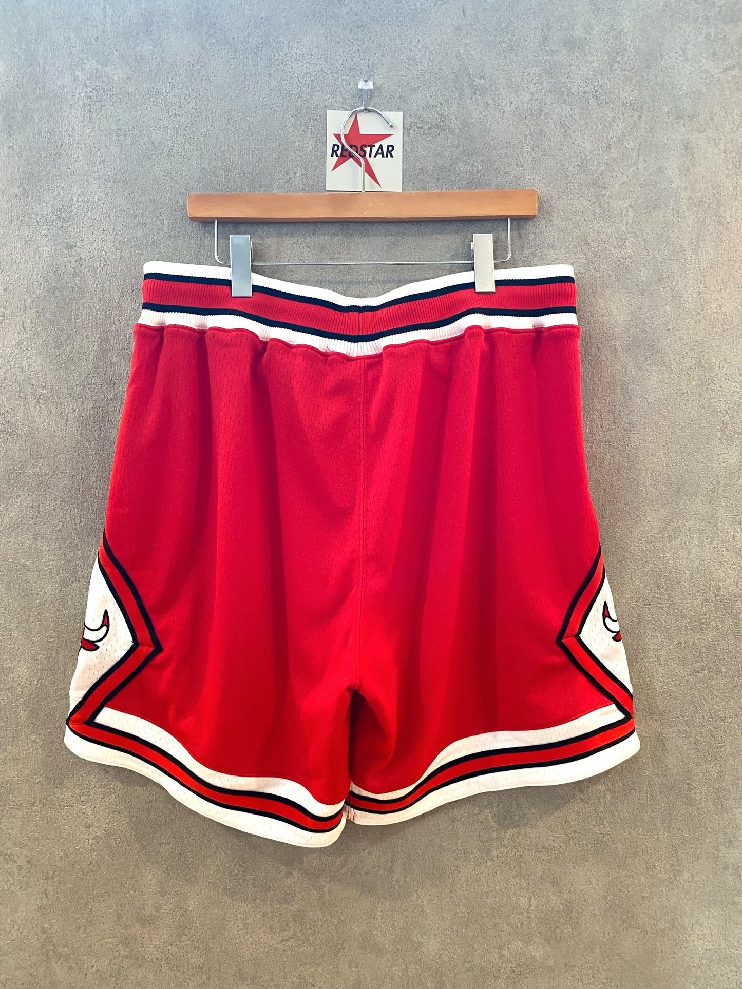 【中古】Mitchell&Ness NBA Shorts Chicago Bulls XL
