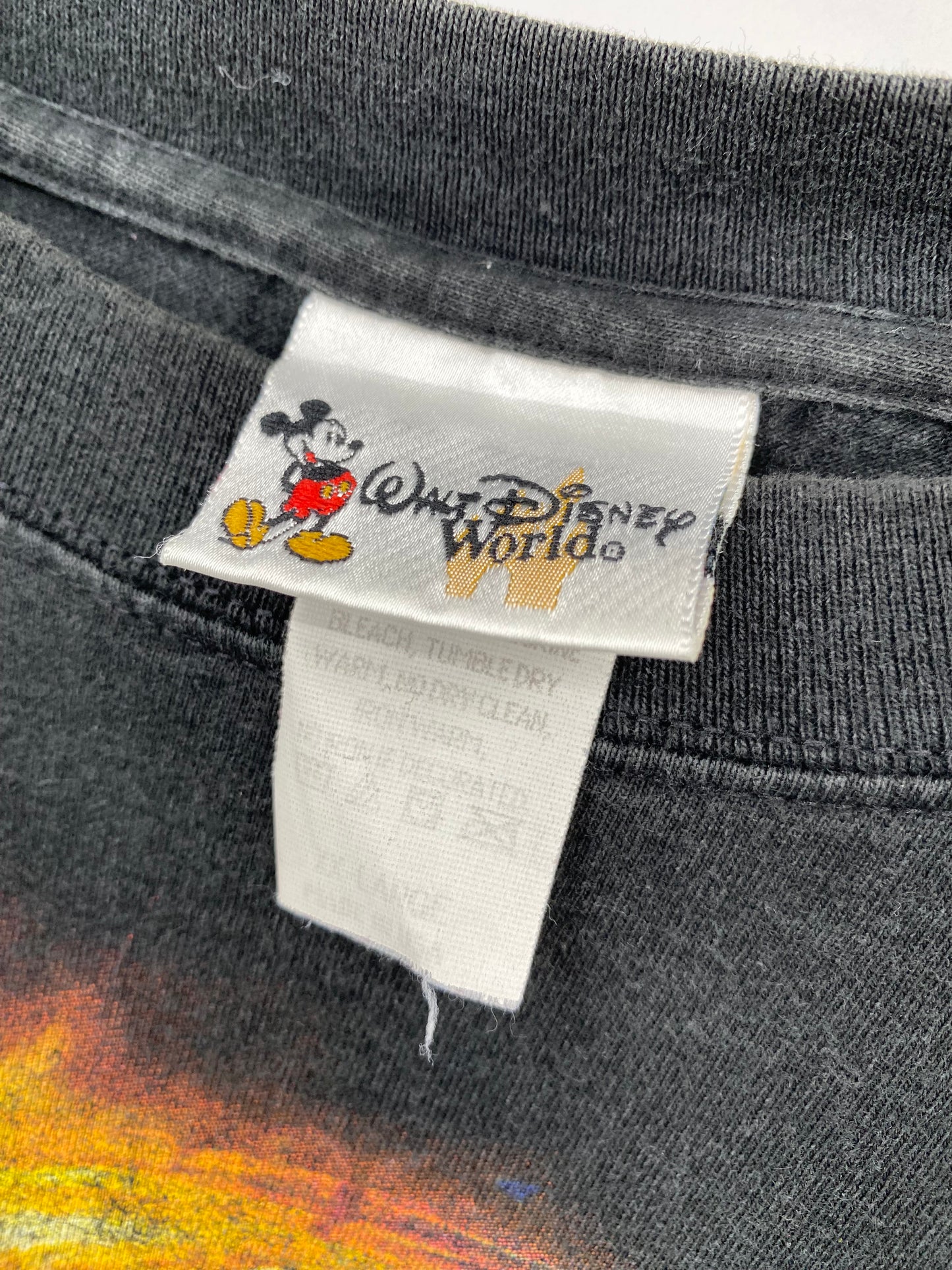 【古着】90s Disney Countdown to Extinction Short Sleeve Tee XXL