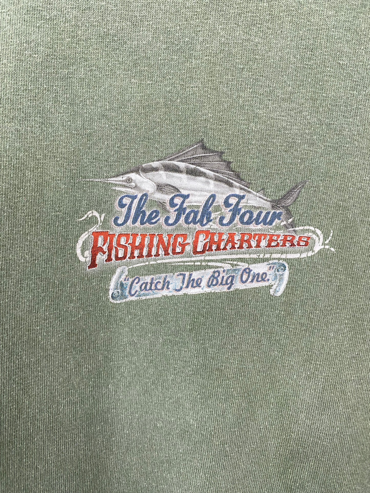【古着】WALT Disney World Mickey FISHING CHARTERS Short Sleeve Tee XL