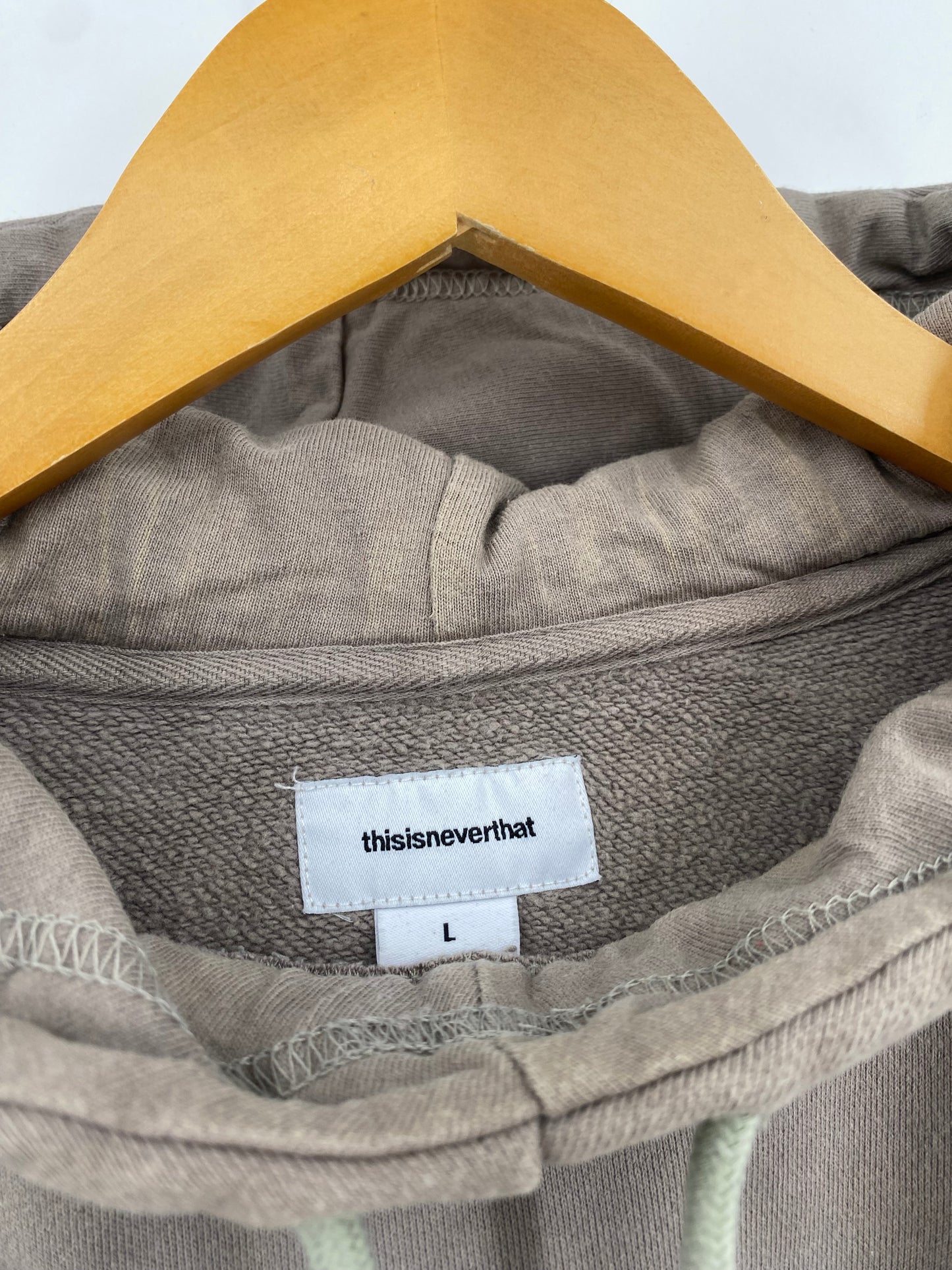 【古着】this is never that Sweat Hoodie L