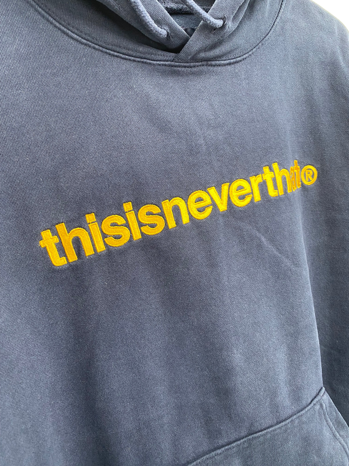 【古着】this is never that Hoodie Sweat M