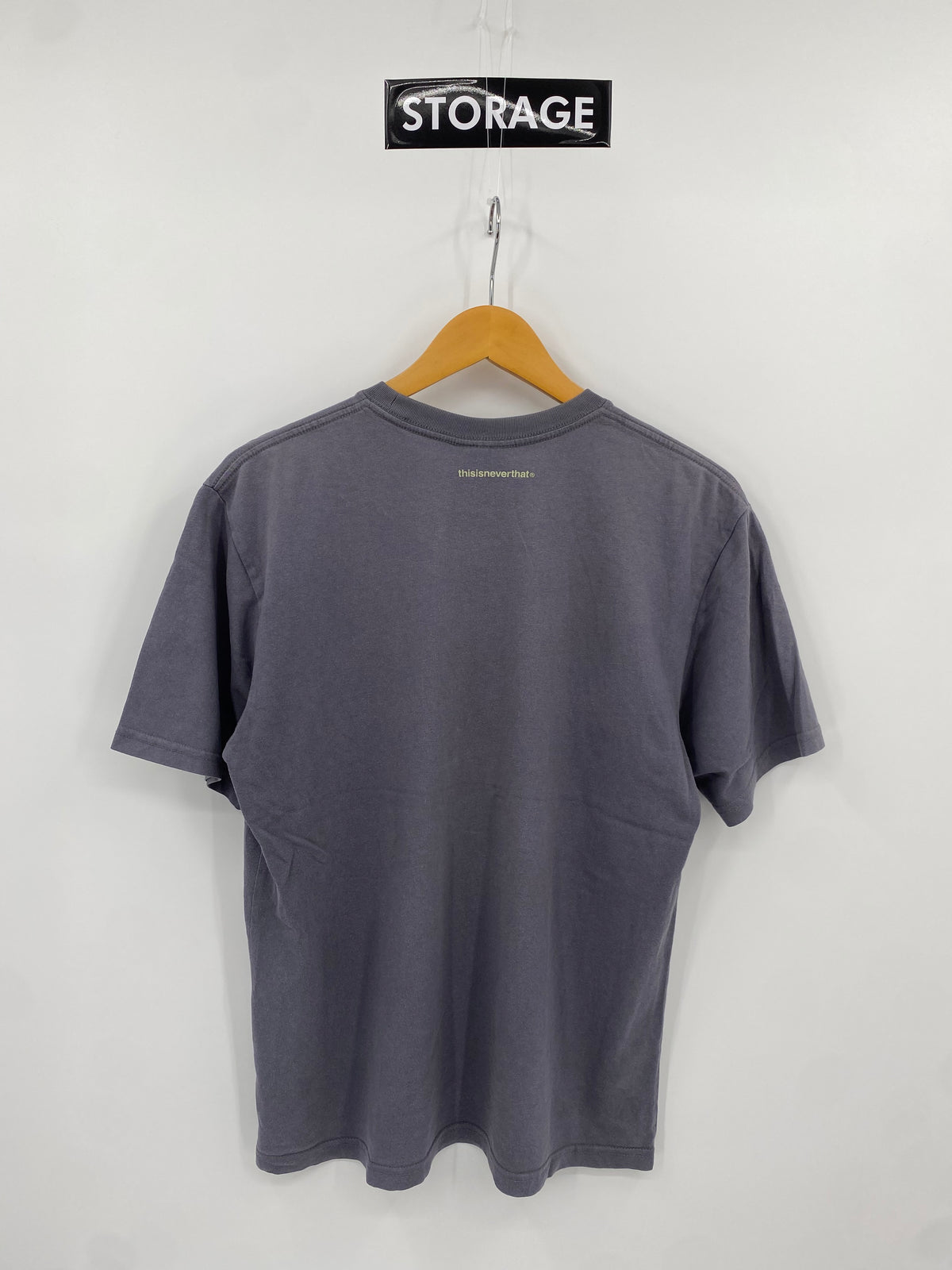 【古着】this is never that Tee S
