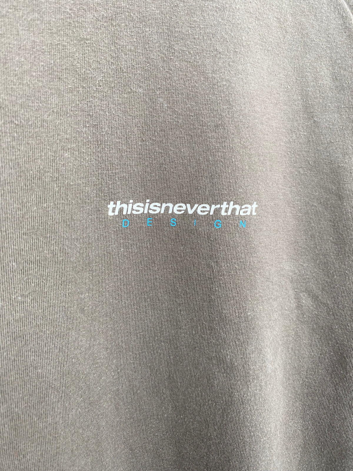 【古着】this is never that Tee L